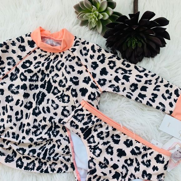 jessica simpson leopard swimsuit